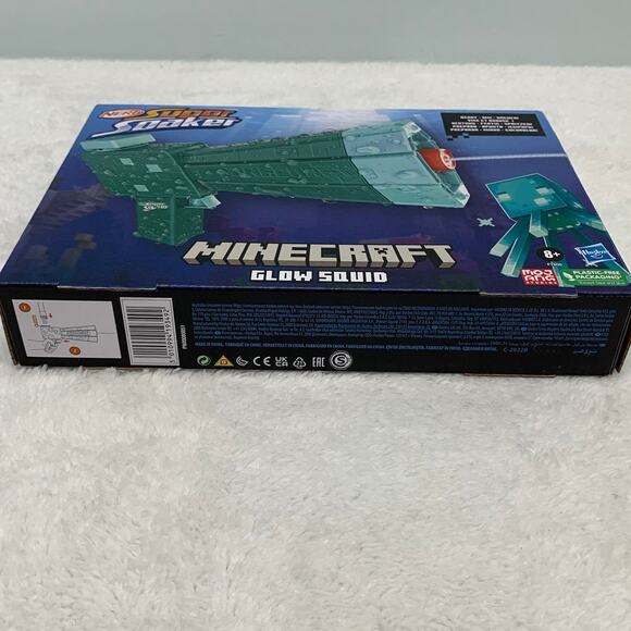 Nerf Minecraft Super Soaker Trident and Glow Squid Water Blaster New - Picture 10 of 10